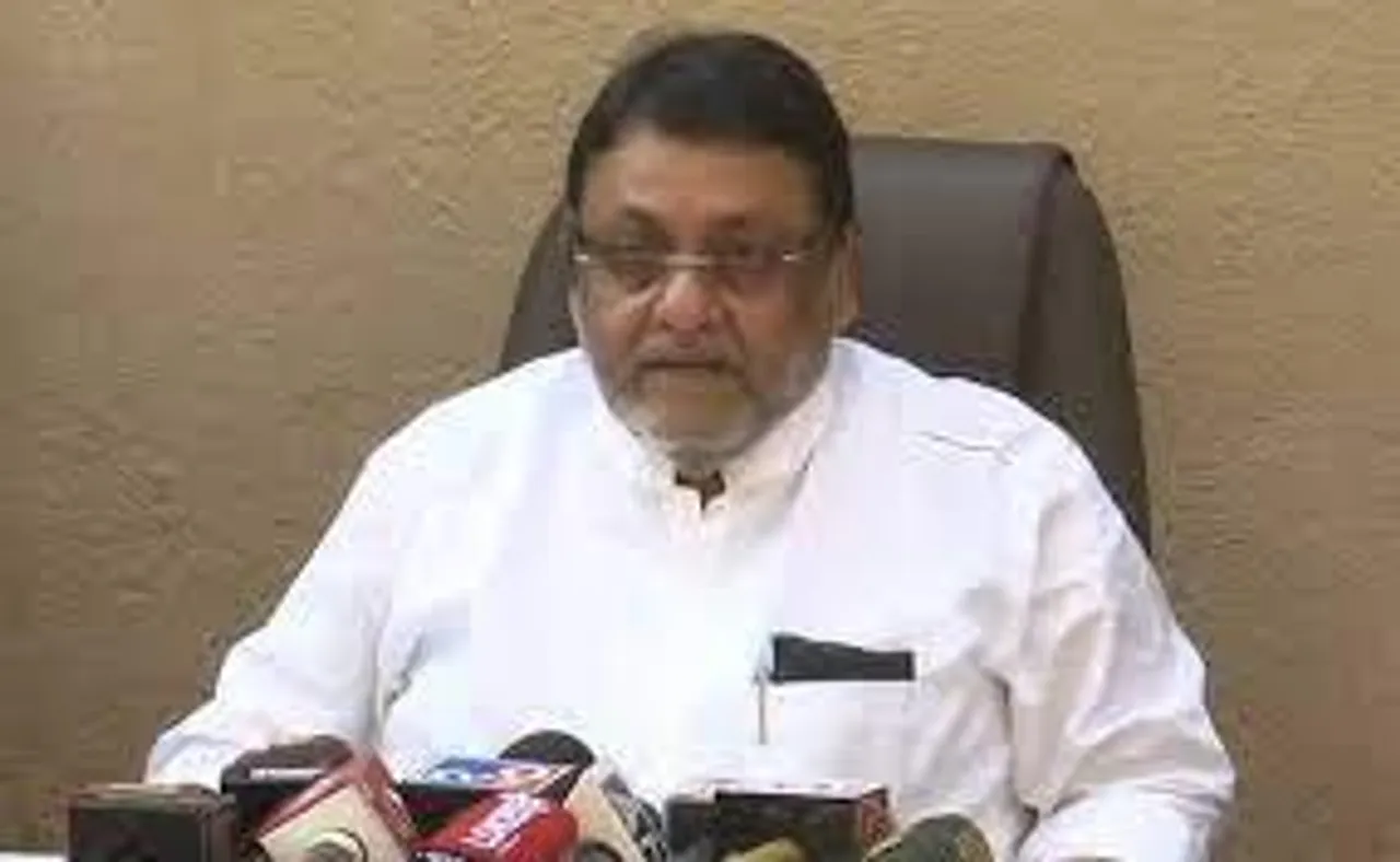 দীপাবলির পর ফাঁস করব হোটেল রহস্য, বার্তা নবাব মালিকের