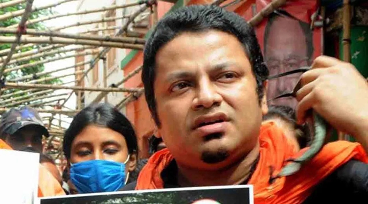 বিস্ফোরক অনুপম হাজরা