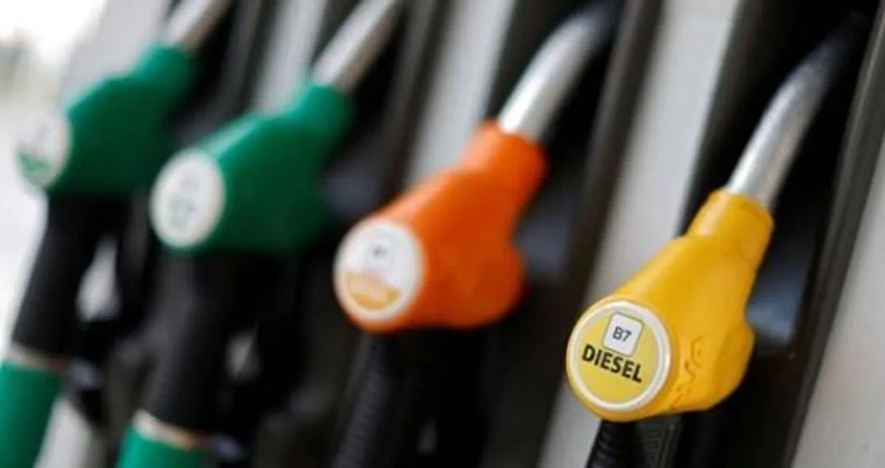 রাশিয়া থেকে প্রচুর অপরিশোধিত তেল কিনছে চিন, ছাপিয়ে গেল গতবারের রেকর্ড