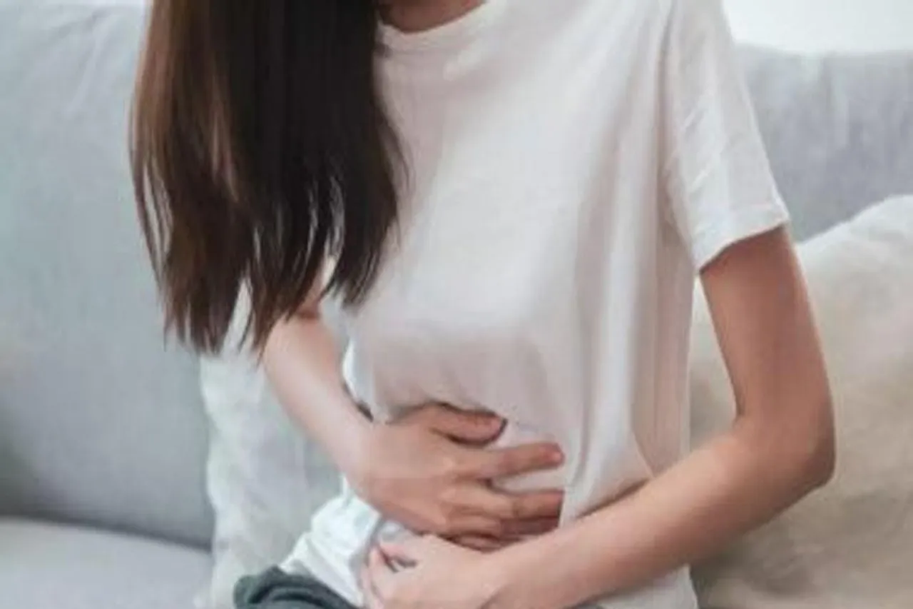 এবার মেয়ে পড়ুয়াদের ঋতুস্রাব ও মাতৃত্বকালীন ছুটি দেওয়ার সিদ্ধান্ত সরকারের