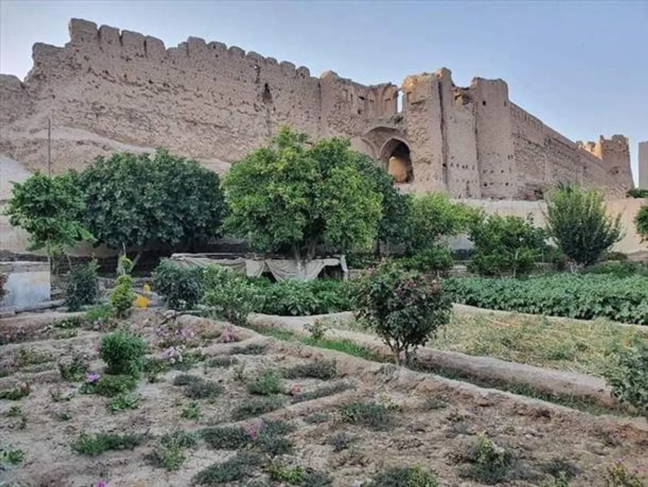 ২০০ বছরের পুরনো দুর্গ ধ্বংস করল তালিবানরা