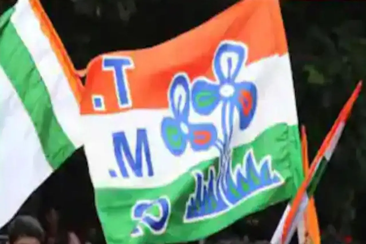 উপ নির্বাচনের আগে আক্রান্ত দলীয় কর্মী, কমিশনে যাচ্ছে তৃণমূল