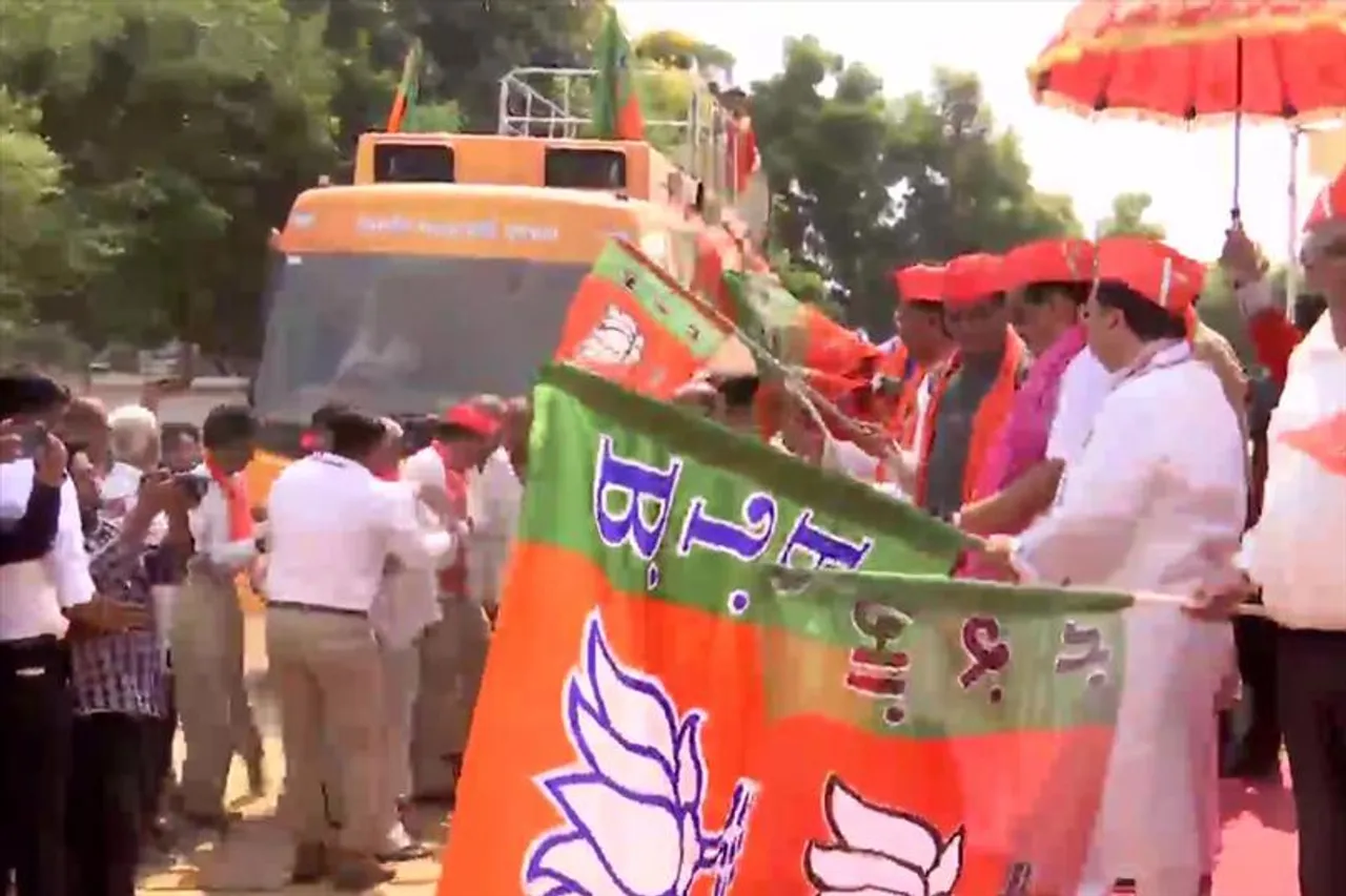 কংগ্রেসের পাল্টা গৌরব যাত্রা শুরু করল বিজেপি