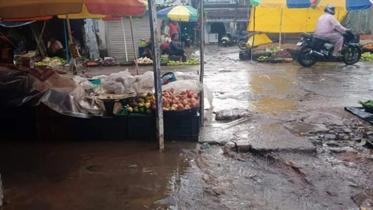 চন্দ্রকোনারোড বাসষ্ট্যান্ড মানেই নরকের বিভীষিকার সেই ভীষন রূপ চাক্ষুষ প্রত্যক্ষ করা