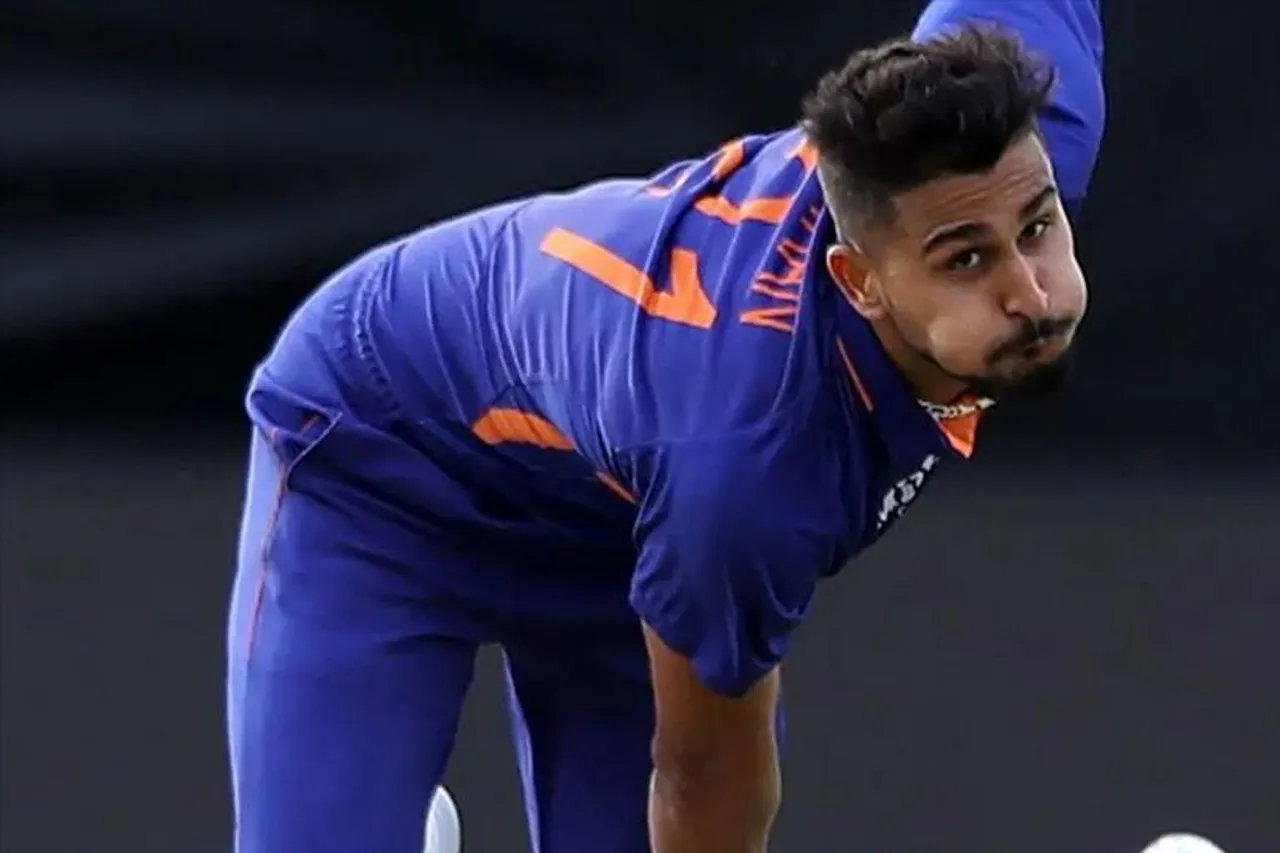 নিজের রেকর্ড আরও উন্নত করলেন ওমরান মালিক