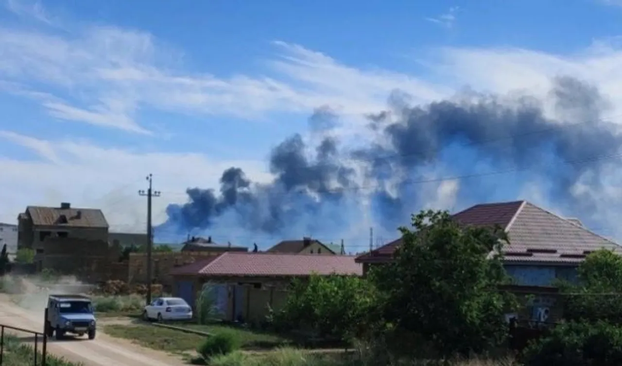 ক্রিমিয়ায় বিস্ফোরণে কেঁপে উঠলো রুশ সামরিক ঘাঁটি