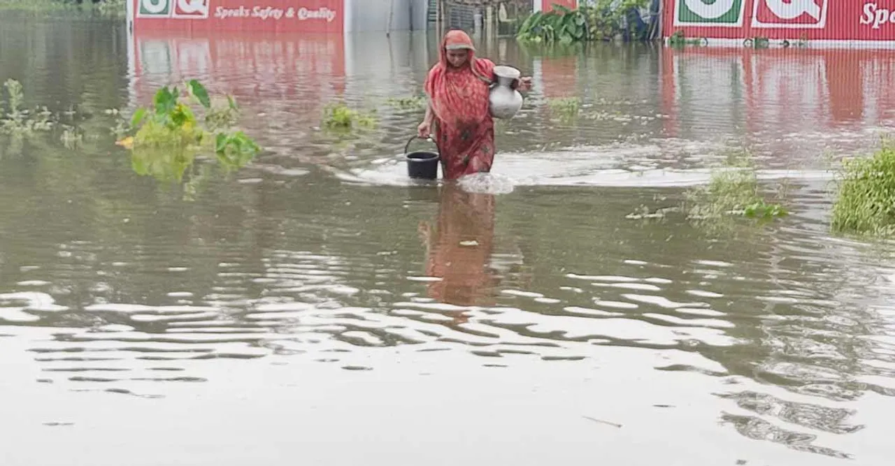বাংলাদেশের ১২ জেলায় বন্যা পরিস্থিতির আরো অবনতি