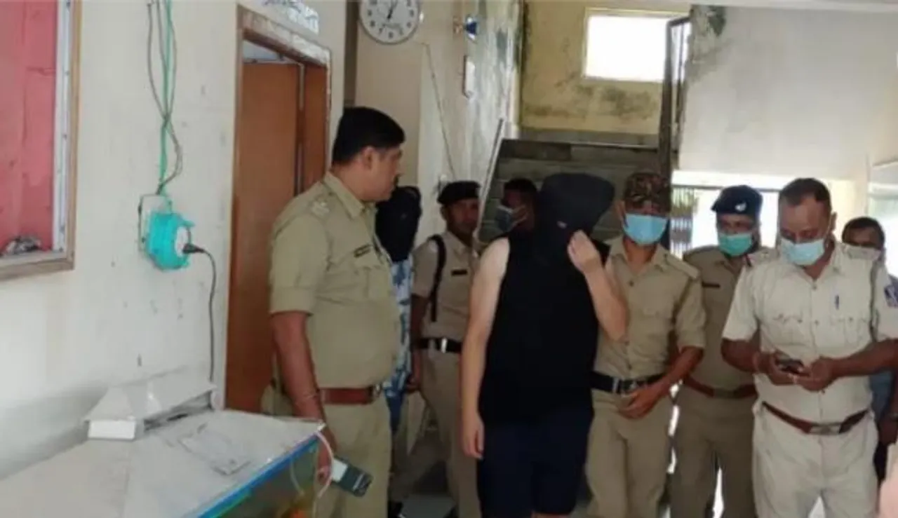 ভারত থেকে নেপালে যাওয়ার পথে এক চিনা নাগরিক গ্রেফতার