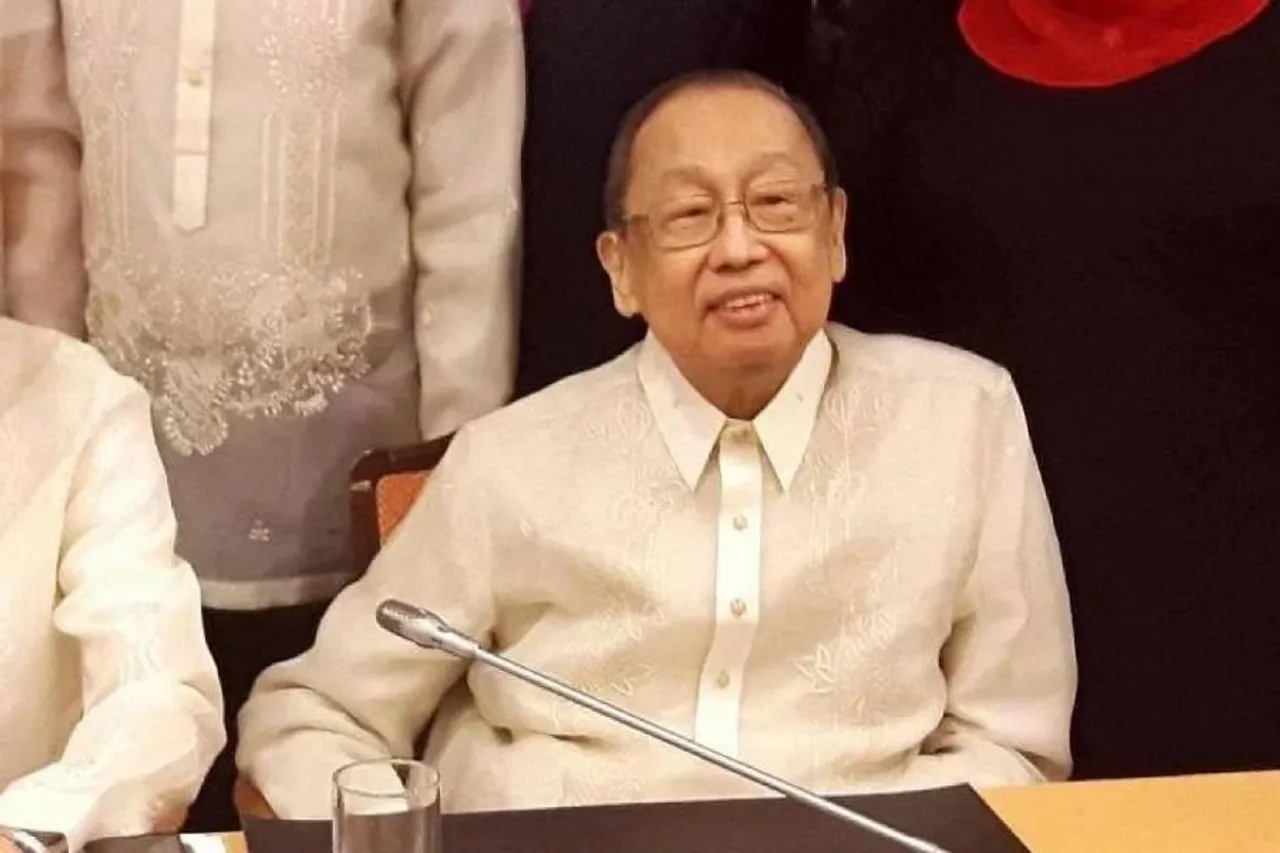 প্রয়াত হলেন বিশ্বের সবচেয়ে দীর্ঘমেয়াদী মাওবাদী বিদ্রোহের সূচনাকারী