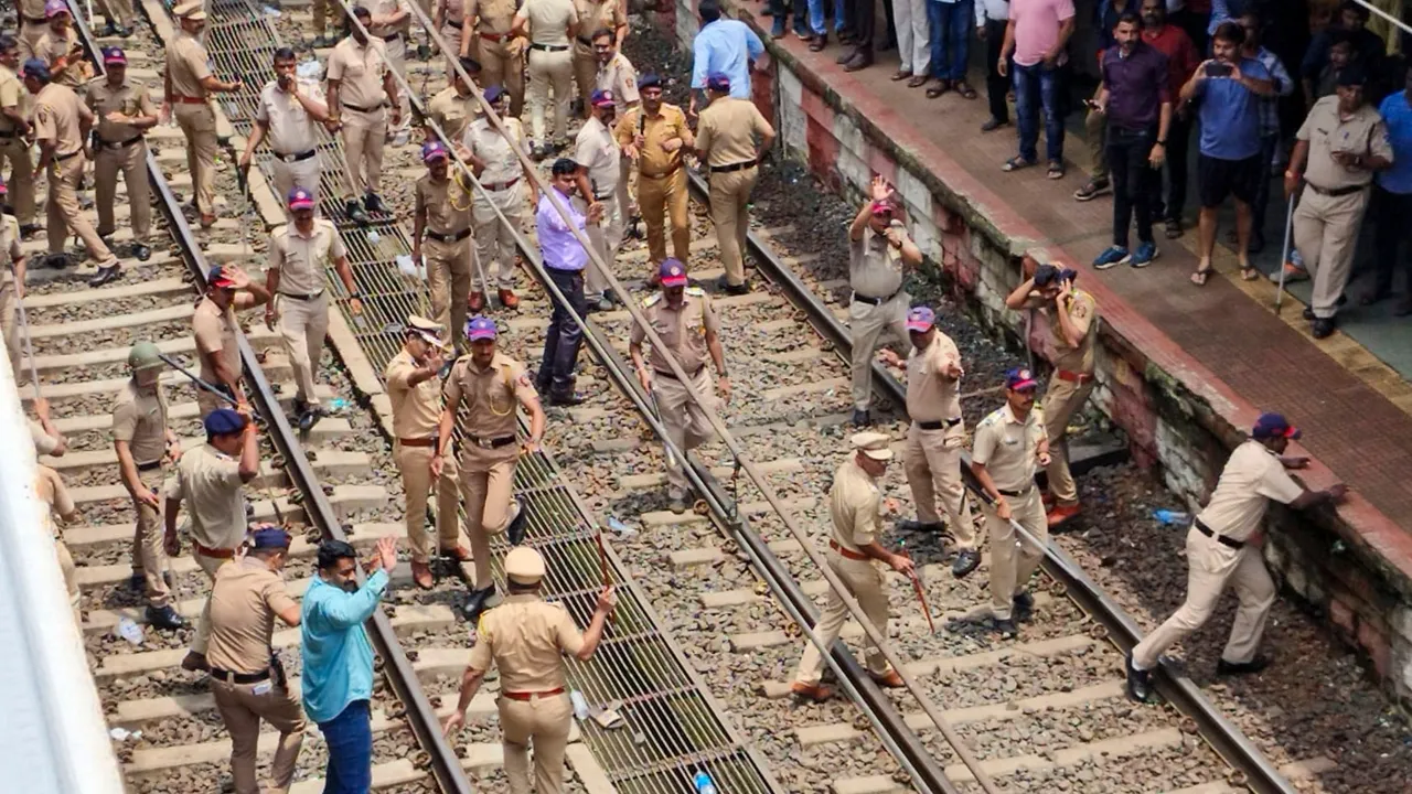 Badlapur Railway Station