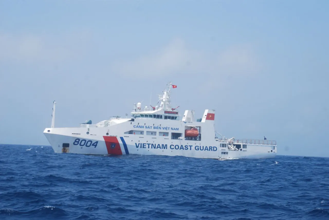 Vietnam Coast Guard Ship CSB 8005 to Dock in Kochi