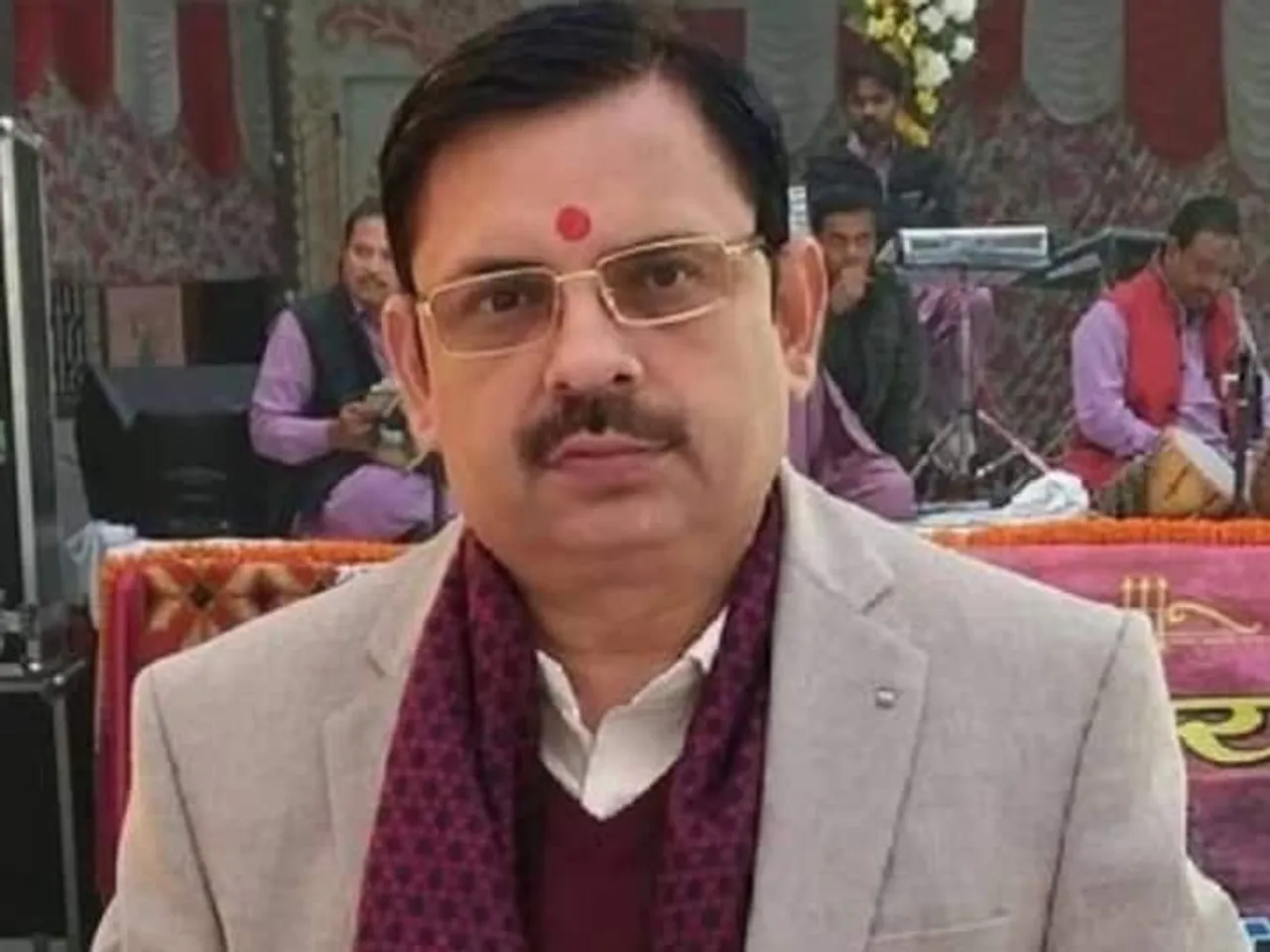 Praveen shankar kapoor