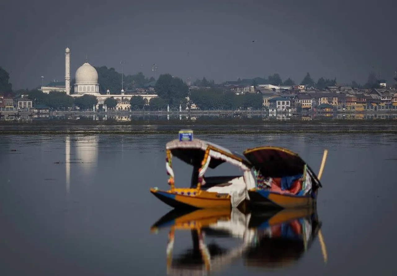 dal lake