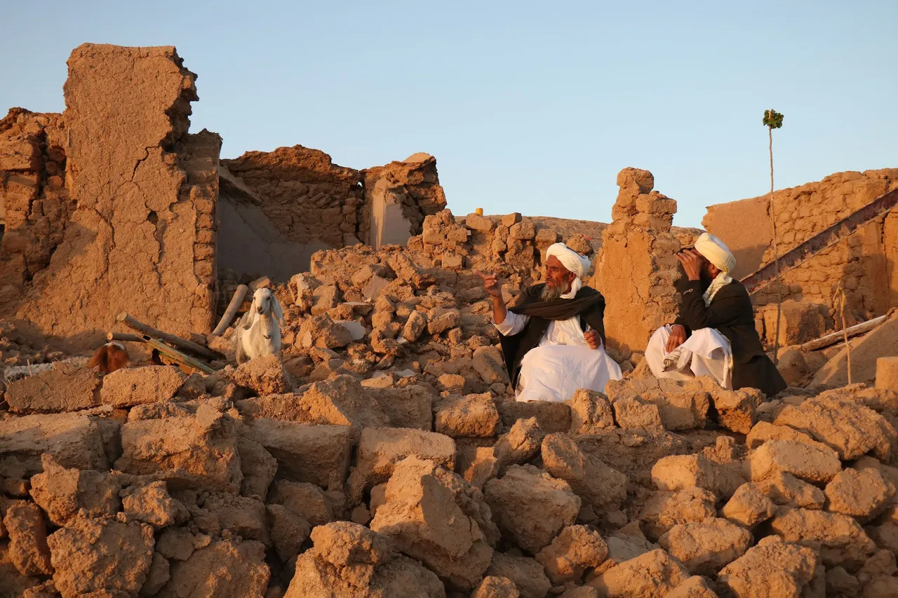 231007203250-02-herat-afghanistan-earthquake-100723