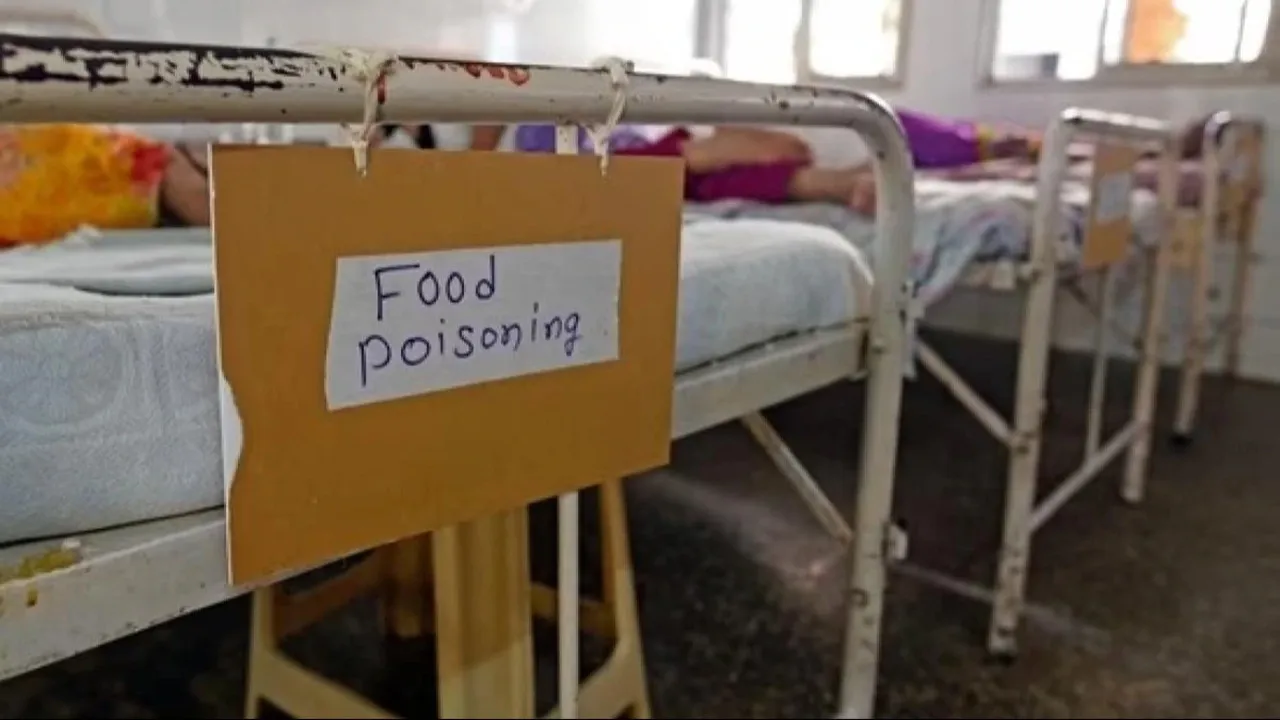  Food Poisoning in Pune