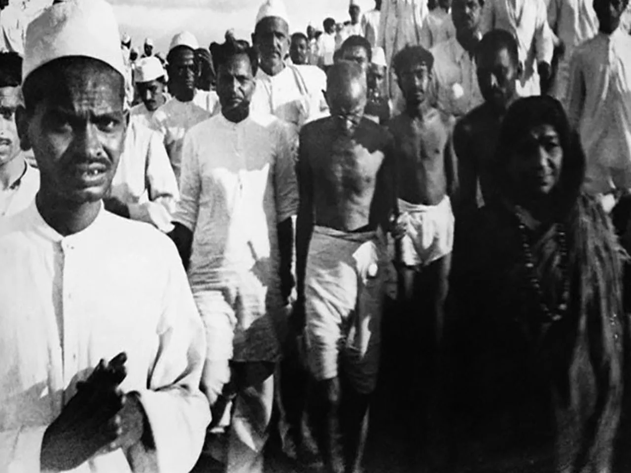 gandhi ju6