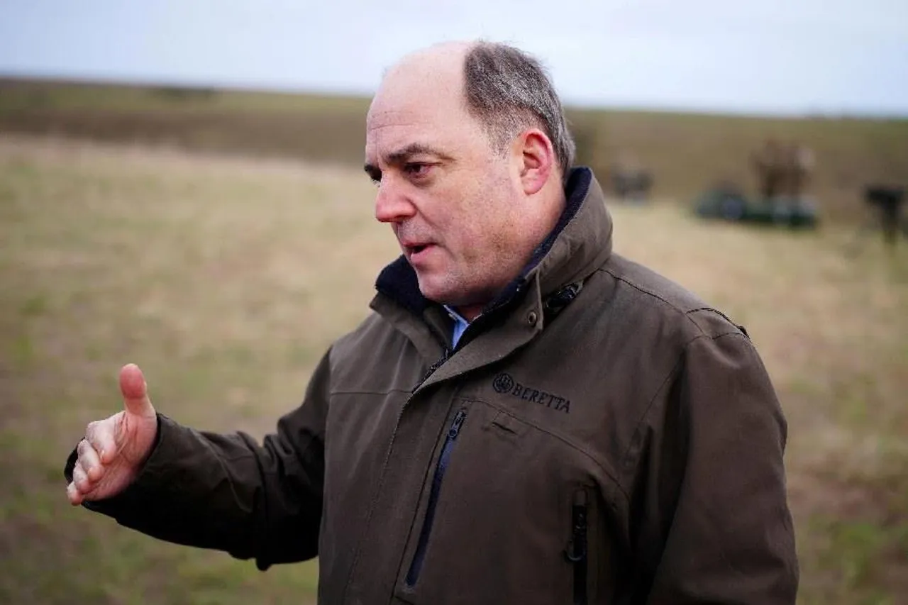 Britain's defense minister's comments in favor of not sending warplanes to Ukraine