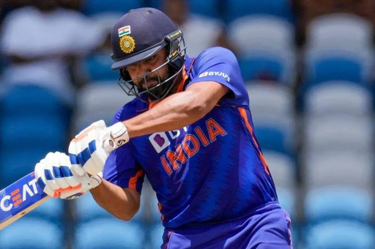 Rohit is out by Dilshan