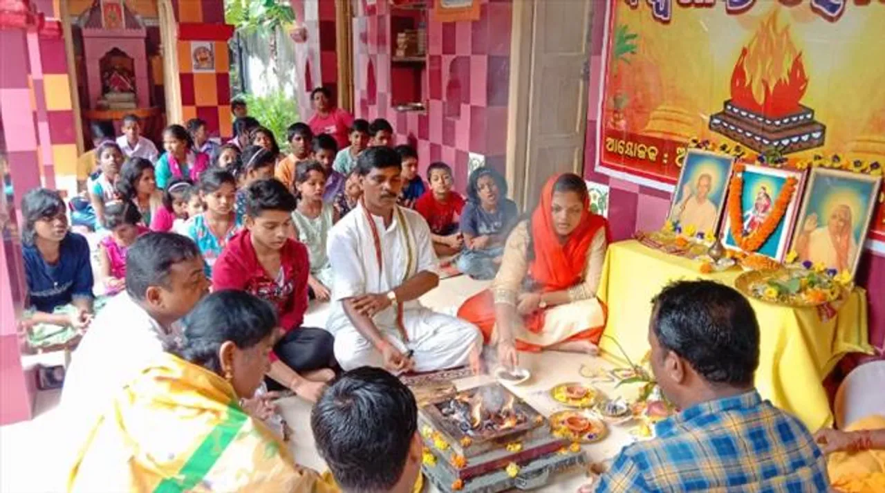 VISHWA SHANTI HOMYAGNA ORGANISED BY ANANDAM FOUNDATION ON SHARAD PURNIMA