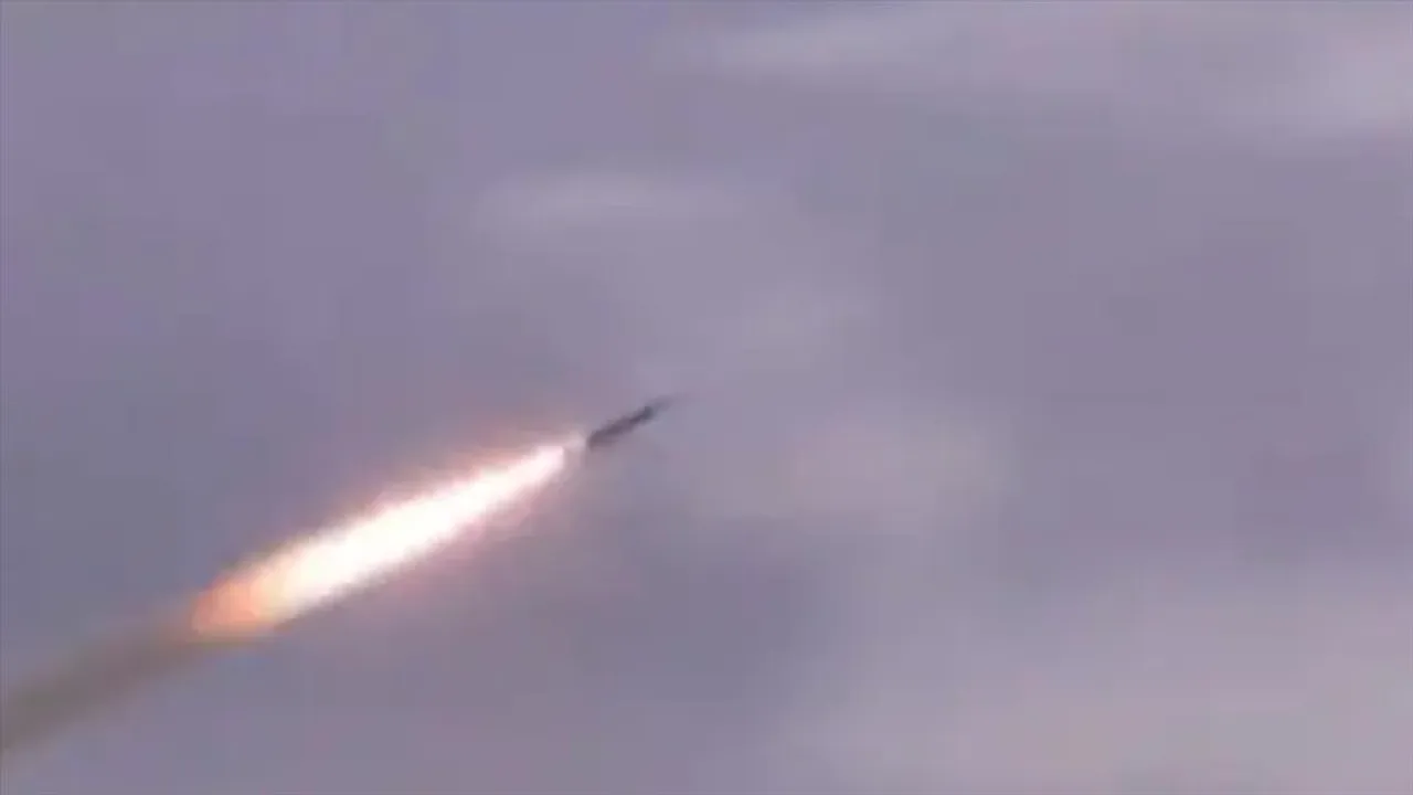 India succeeds in 'Pralay' test