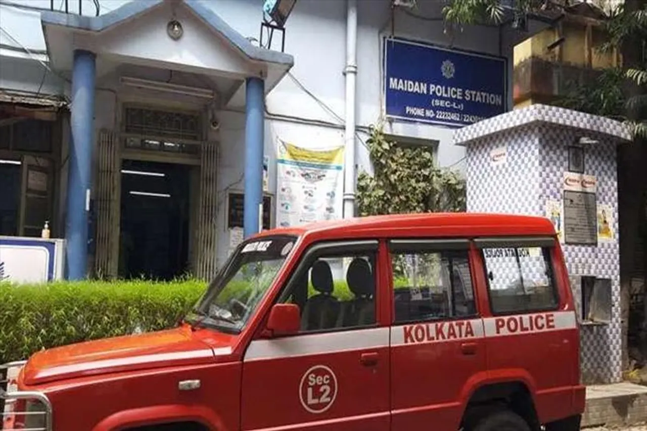 Threatening poster at Dharna stage, complaint lodged at Maidan police station