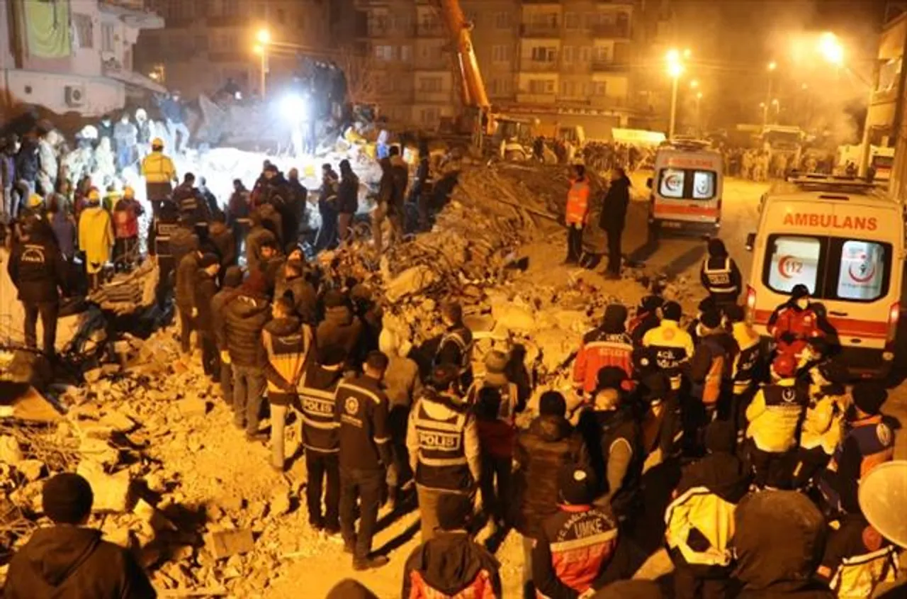 Death toll in Turkey and Syria from earthquake surpasses 17,000
