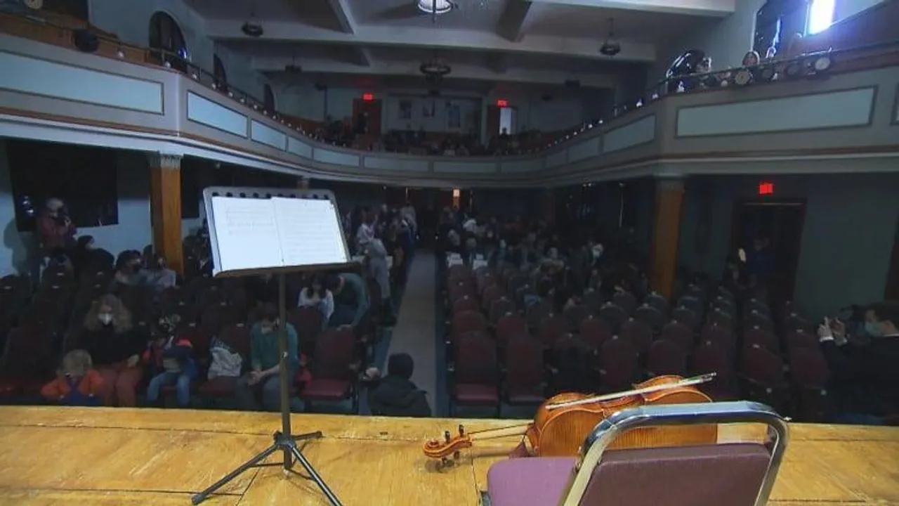 THROUGH MUSIC 🎵 MONTREAL GROUP RAISES FUNDS FOR WAR TORN UKRAINE