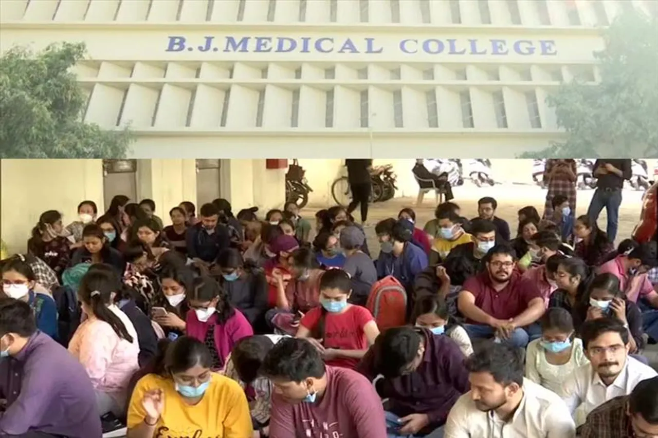 Resident doctors of BJ Medical College on strike