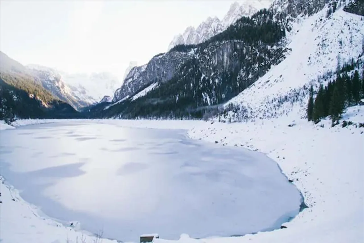 Three Indians die after falling in frozen lake in Arizona