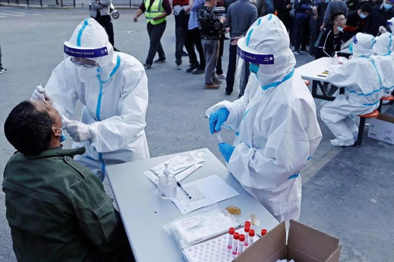 Omicron's BA.2.75 sub-variant only occasionally circulates in India