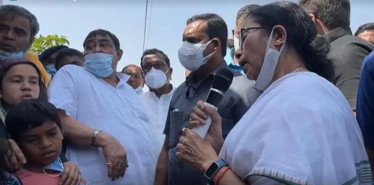 Mamata announces Rs 5 lakh to the families of the Rampurhat victims