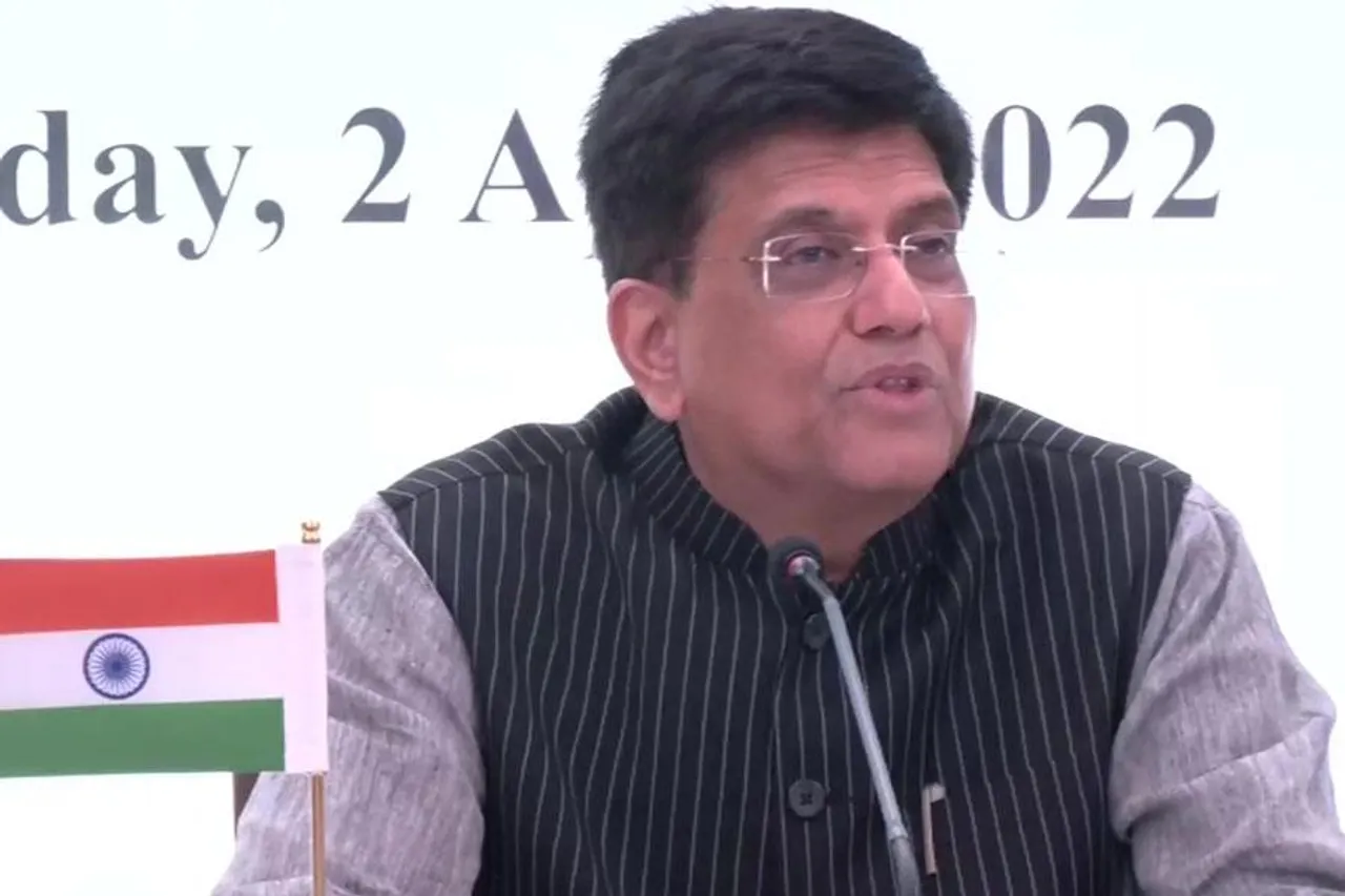 The center is thinking about the employment of chefs and yoga teachers