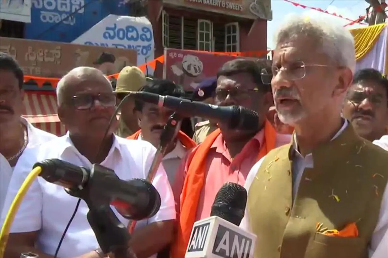 'Under the leadership of the PM India is once again on the path to recovery'