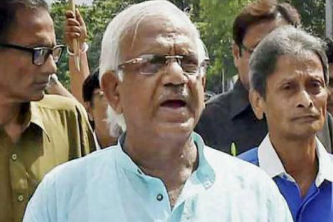 Villagers complaint against Panchayet Pradhan to 'Didir Dut'