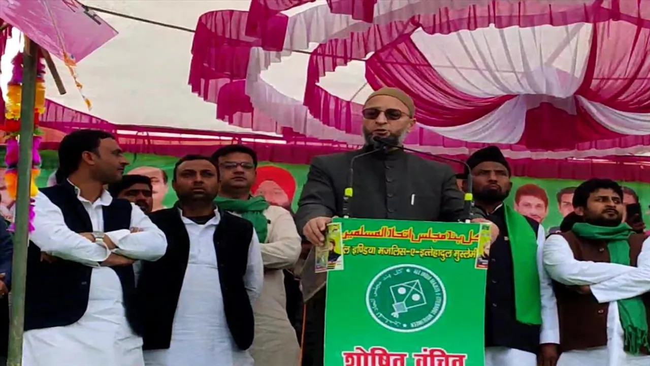 HM & PM are descendants of Godse : Owaisi