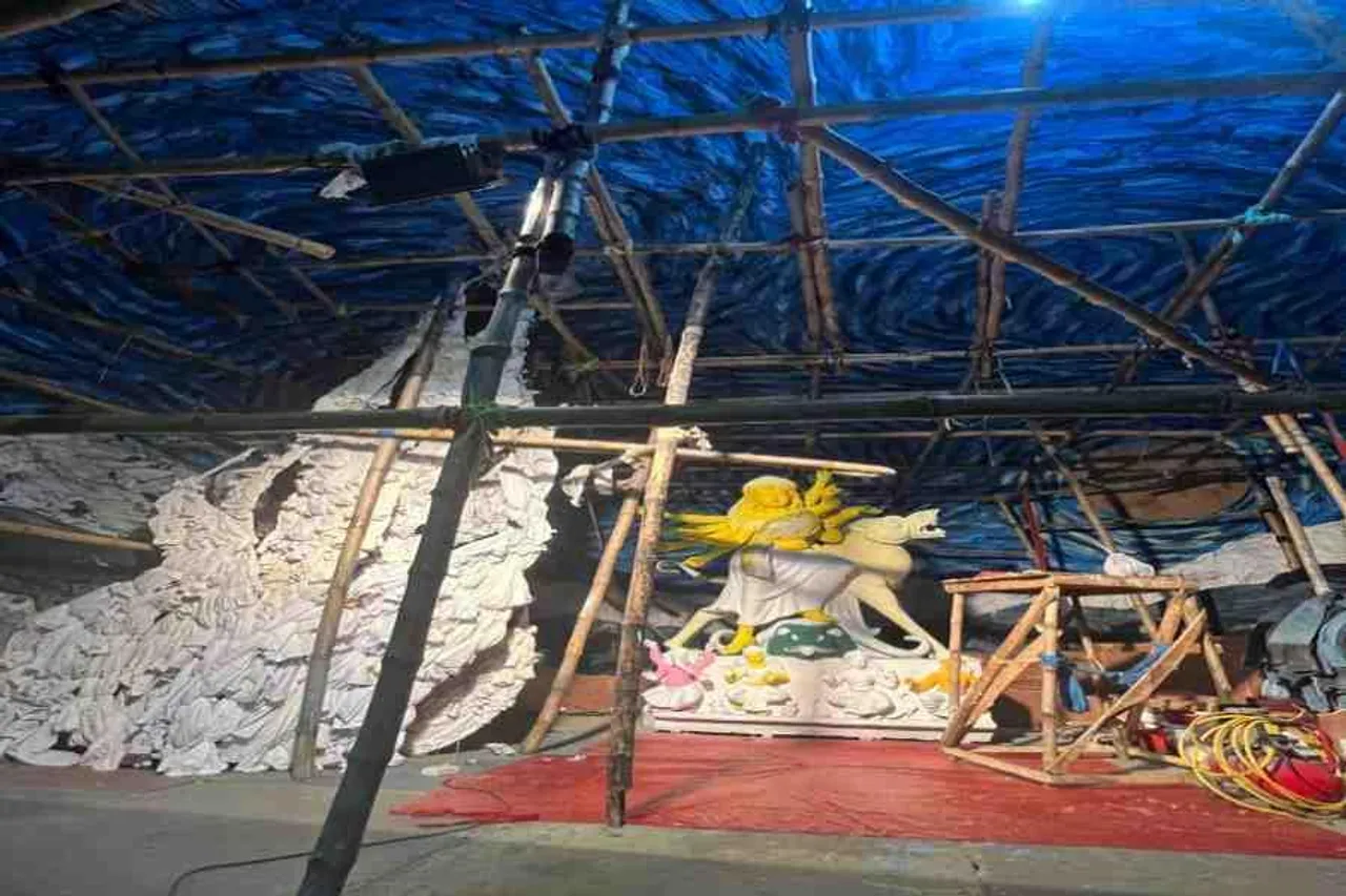 Chief Minister Mamata Banerjee will inaugurate the Hindustan Park Sarbojanin Durgotsab Committee's puja