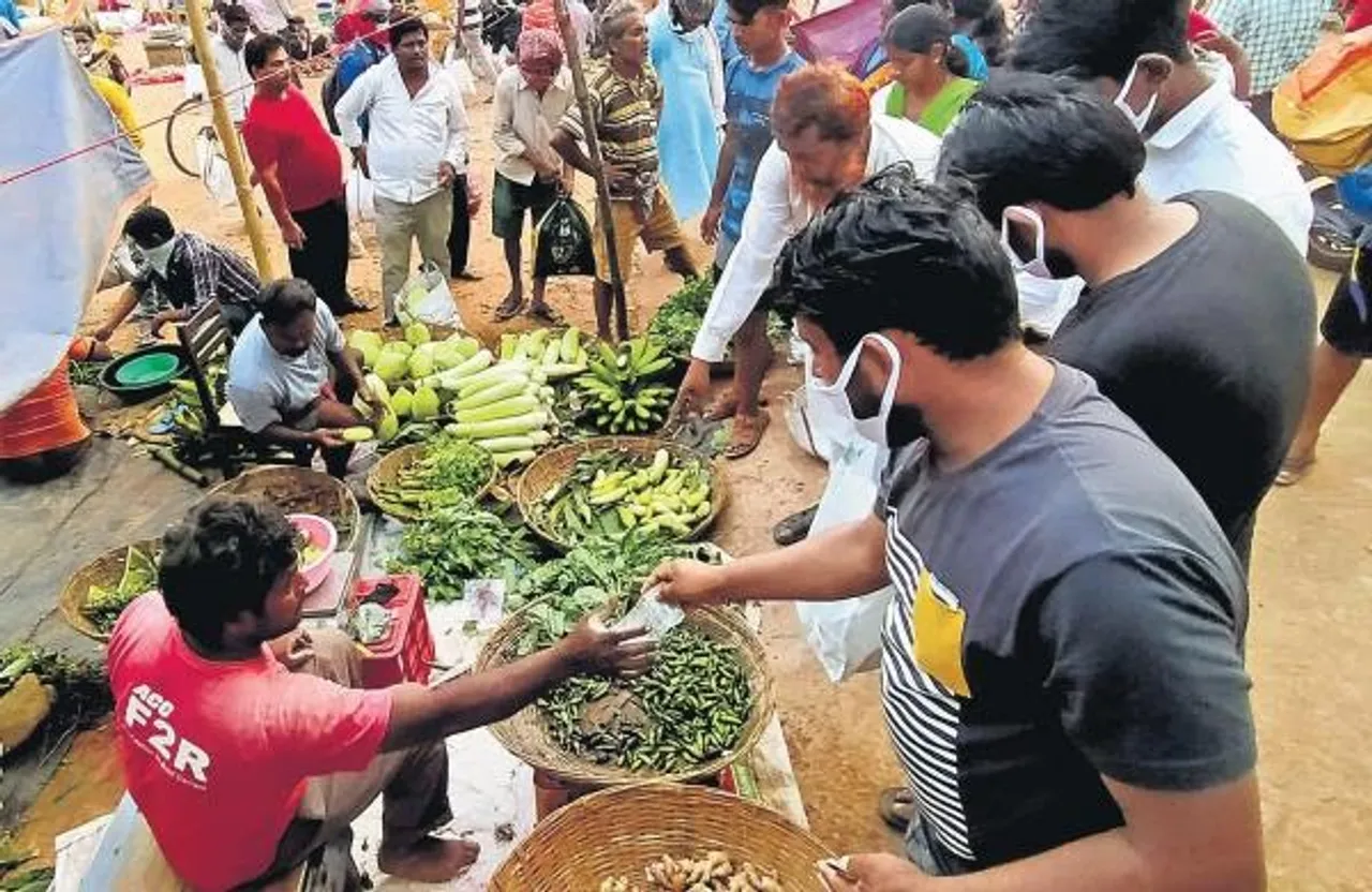 Common man hit by price rise, anger growing among the middle class