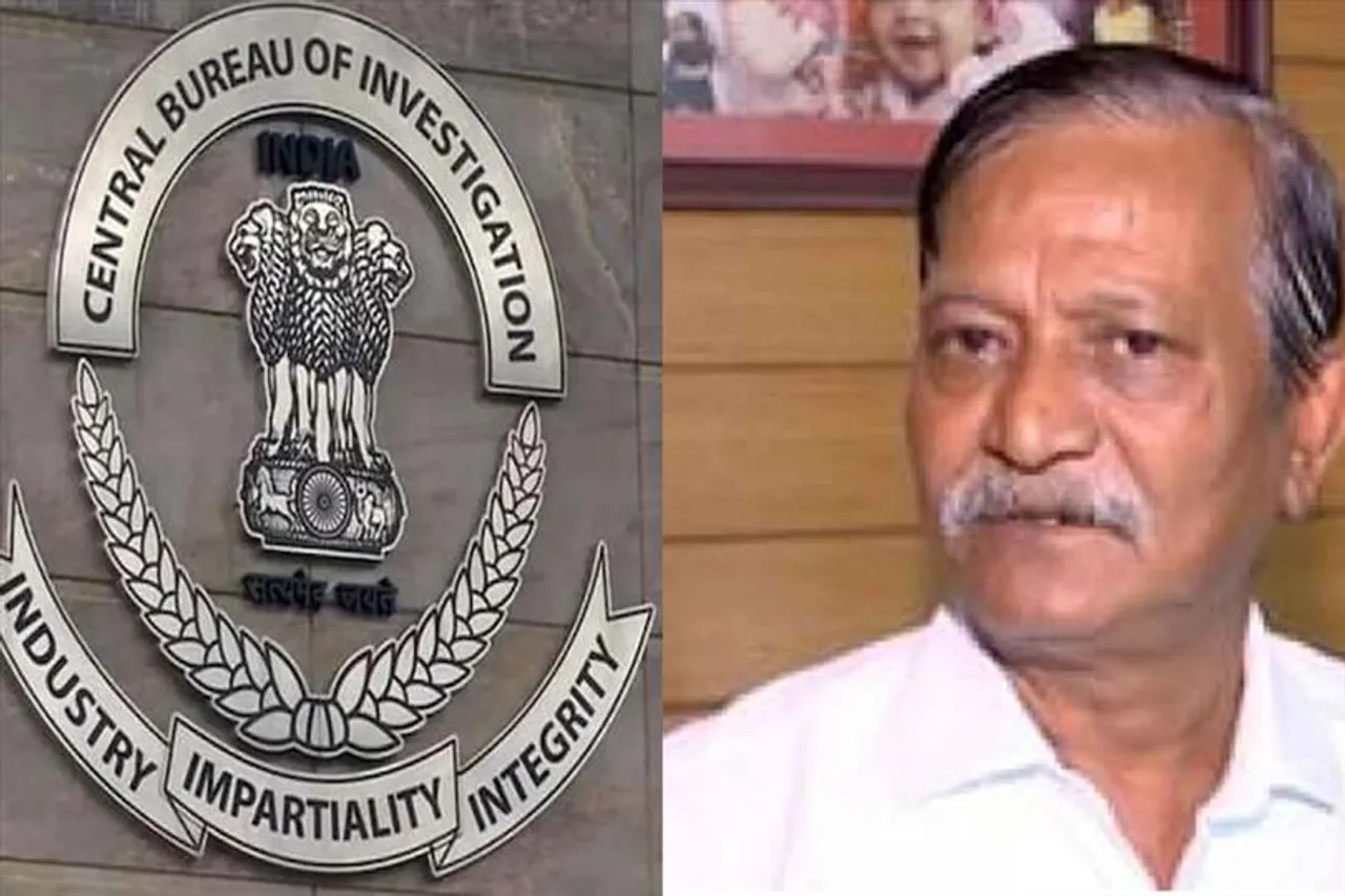 Sujaykrishna Bhadra at Nizam Palace on CBI's summons in   Recruitment corruption case