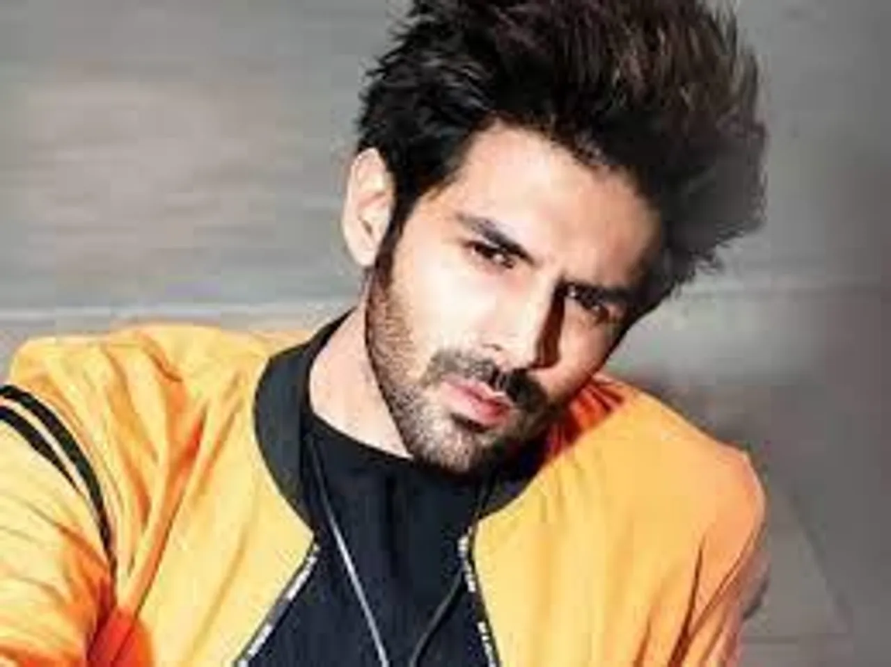 Kartik Aryan shares heartwarming video