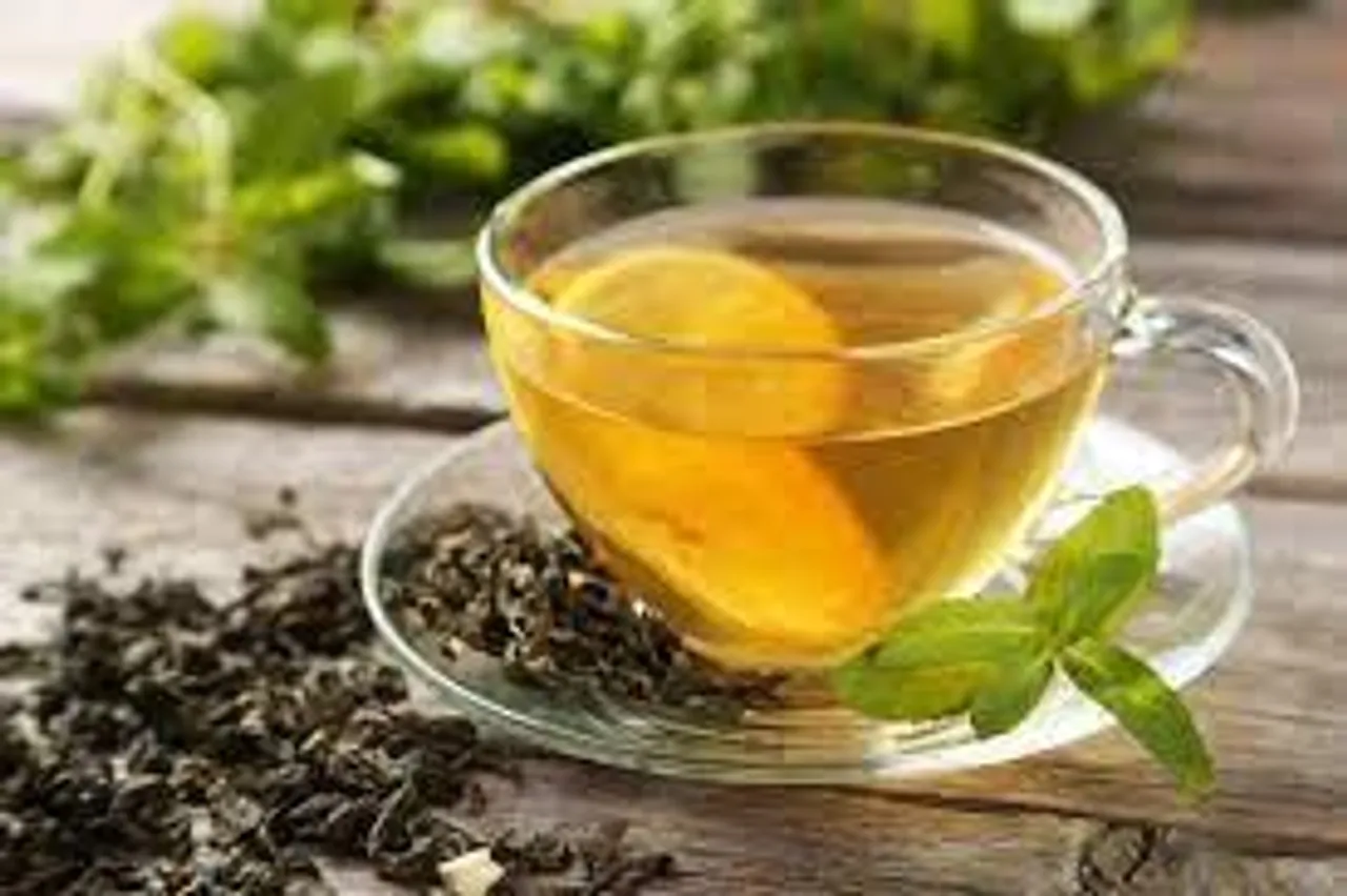 Does green tea help in preventing cancer?