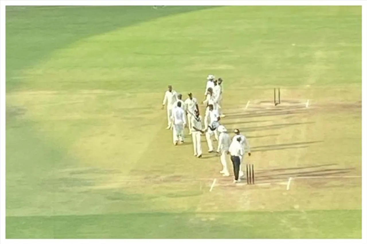 Karnataka win by 7 wickets to climb to the top of the table