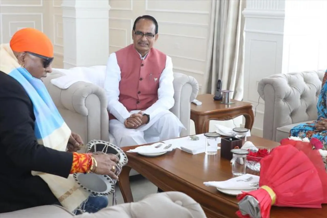 Khelo India: eminantes gatherd at CM's place