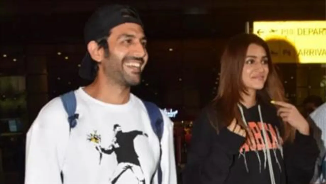 Kriti Sanon and Kartik Aaryan spotted at the airport