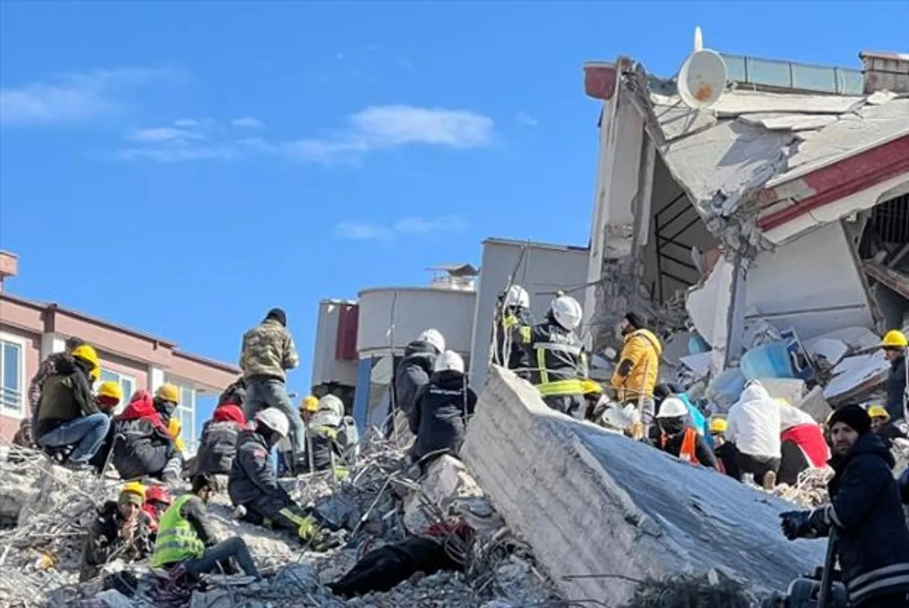 Teenage sisters saved from under the rubble 101 hours after quake hit
