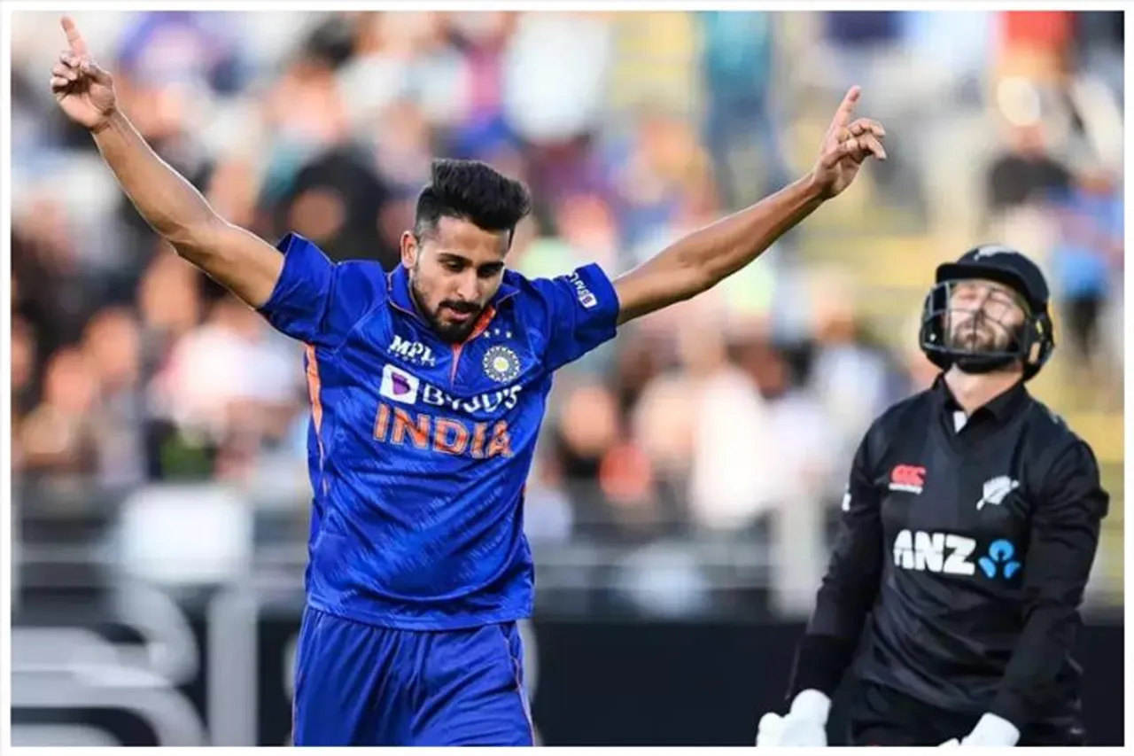 Umran Malik has the second-best strike in men's T20Is for India