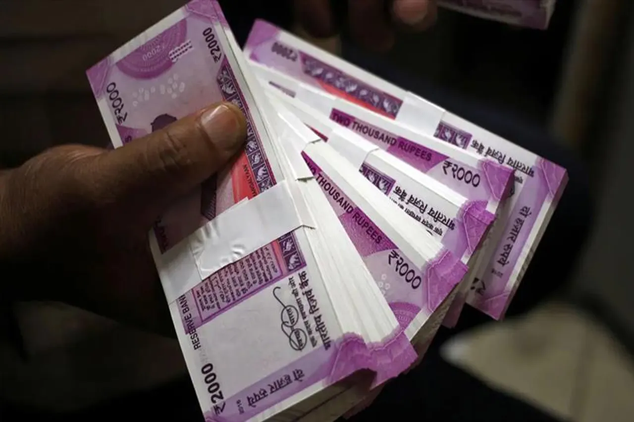 One arrested with fake notes worth Rs. 1.50 Lakhs from Kolkata