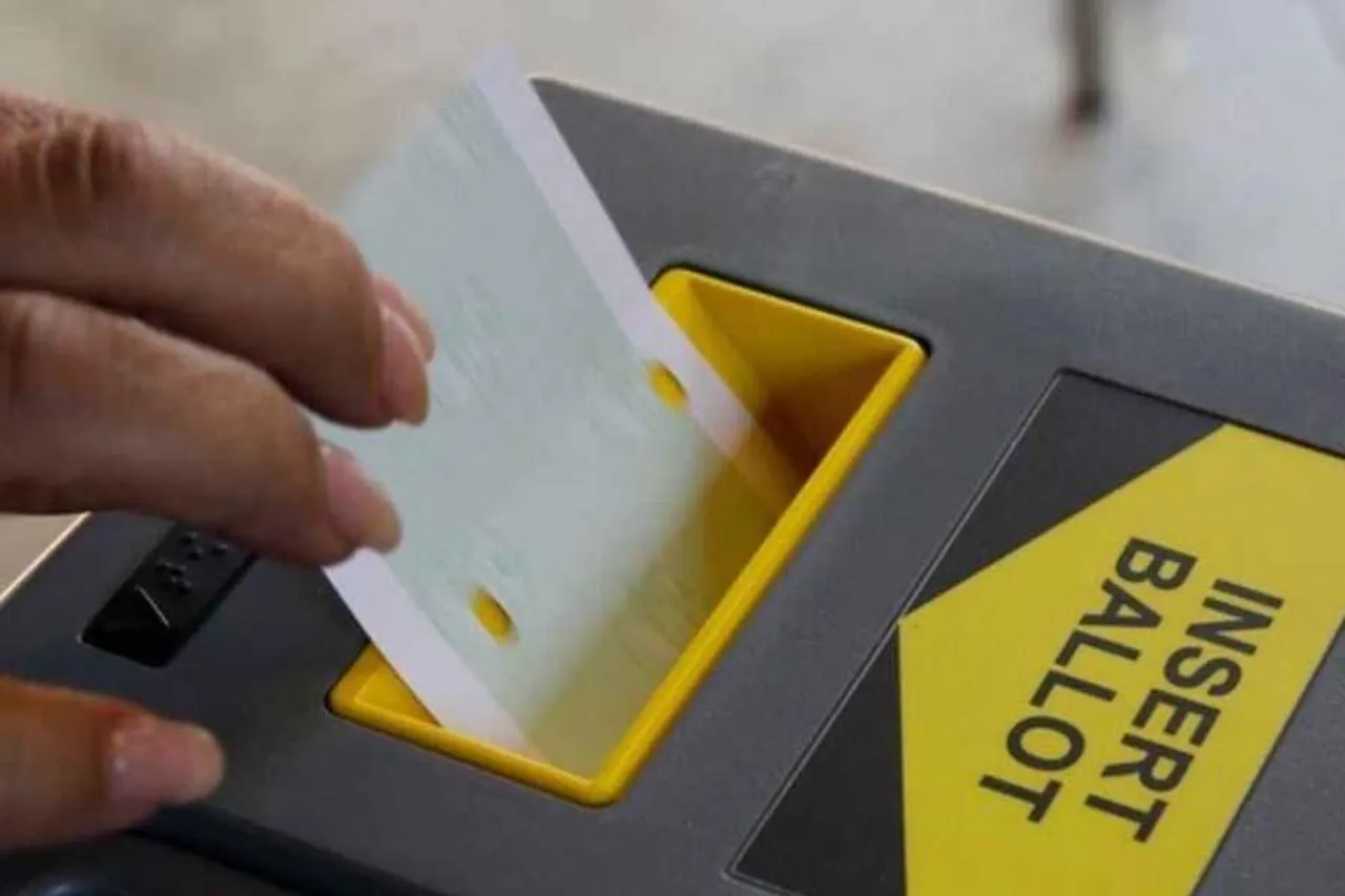 Woman refuses to take anything free from vote candidates