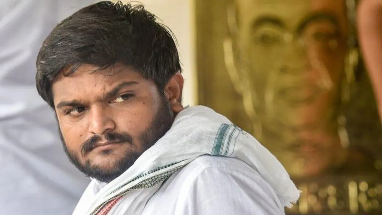 Ahead of poll, Hardik Patel quits Congress