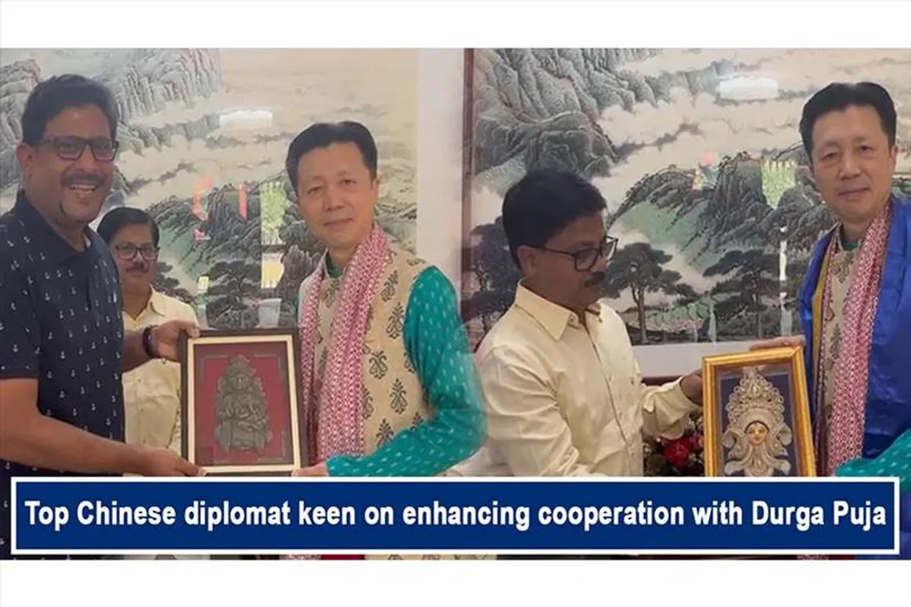 Top Chinese diplomat keen on enhancing cooperation with Durga Puja