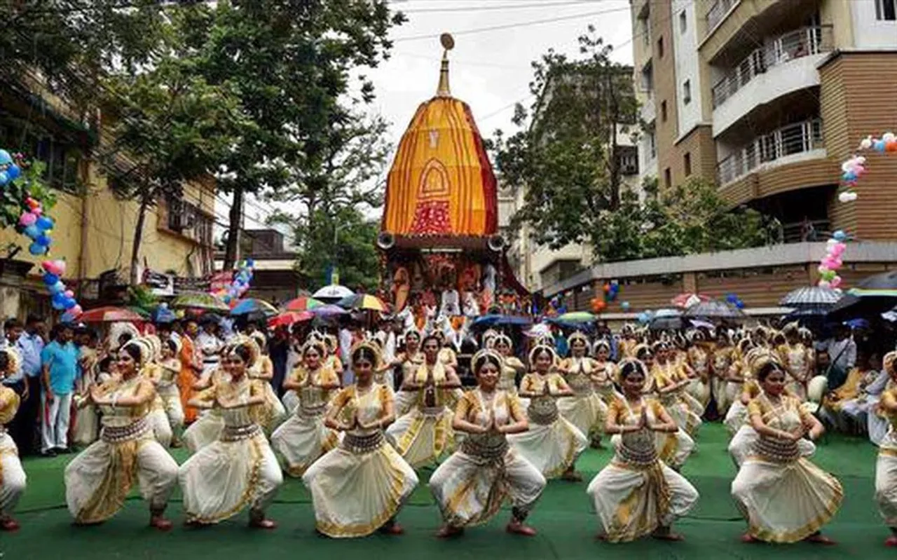 History of ISKCON Kolkata Rath Yatra  AUTHOR:SEVAK PUBLISHED DATE: JUNE 4, 2019